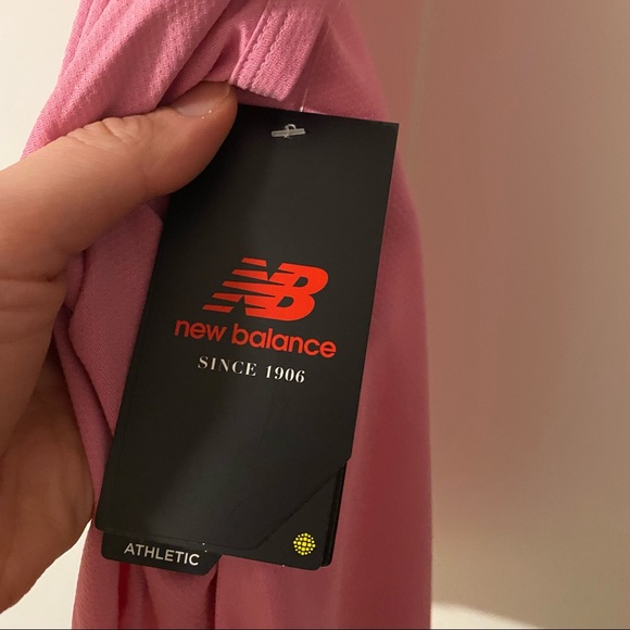 New Balance workout racerback tank top in pink, size L ✨ - Picture 3 of 5